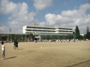 ラブレターズ塚本の中学高校大学